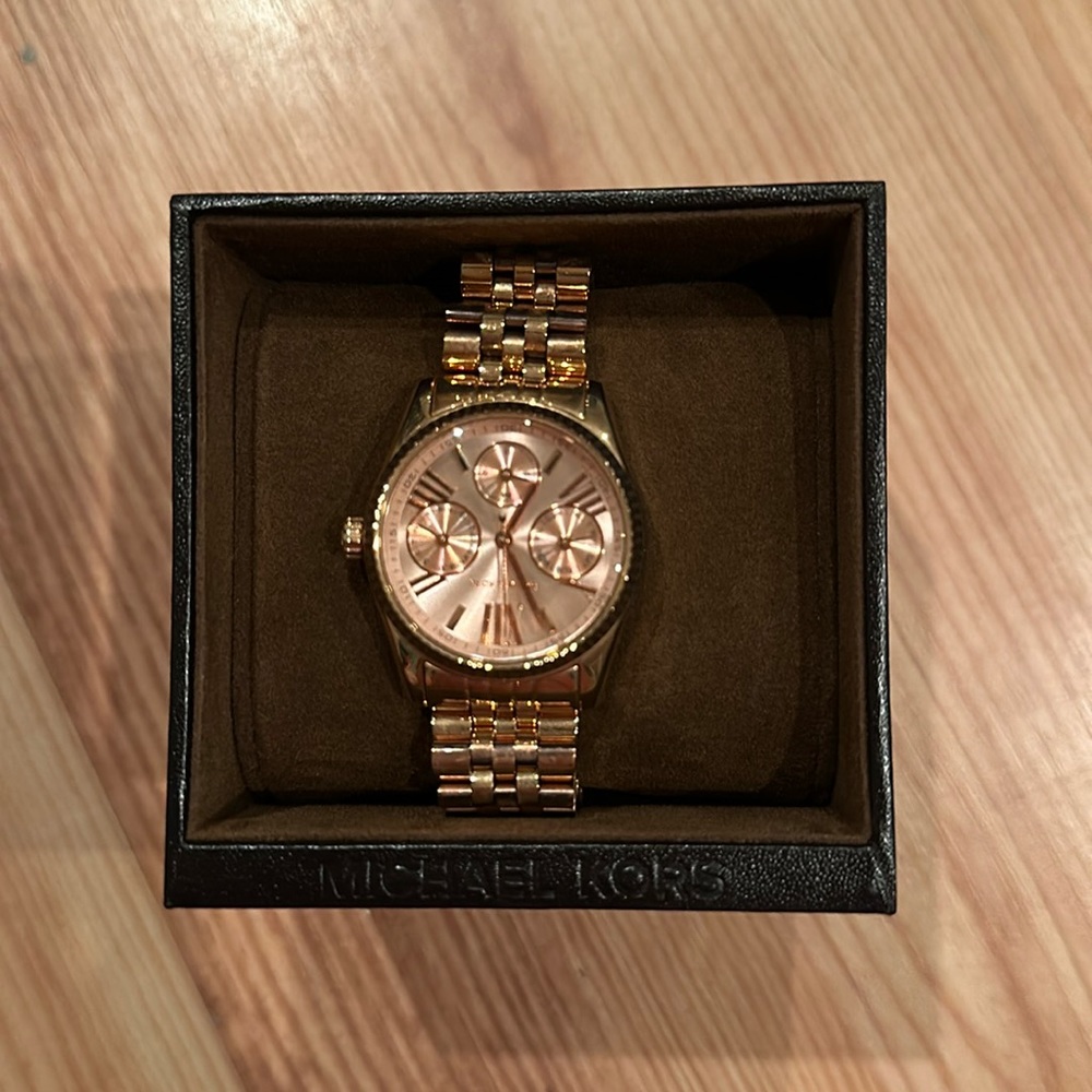 Michael Kors Rosegold Watch
